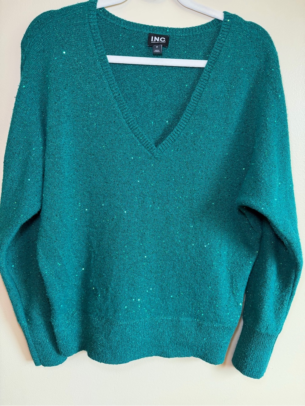 INC International Concepts M Teal Green Sequin Metallic Sparkle V Neck Sweater